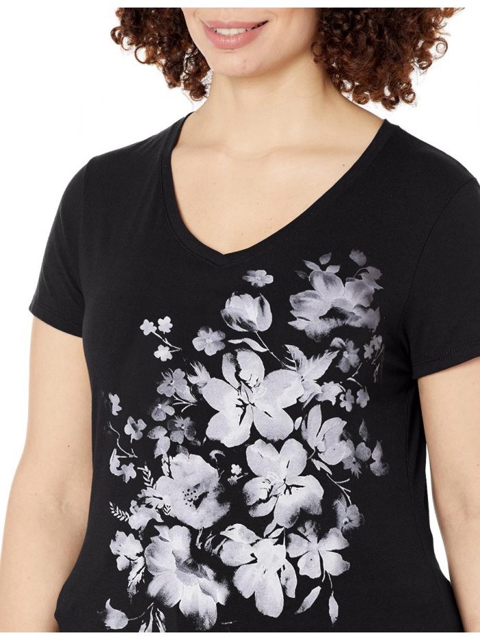 Women's Short Sleeve V-Neck Graphic T-Shirt 